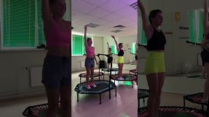 Jumping fitness/ Фитнес на батуте/ прыгаем и худеем