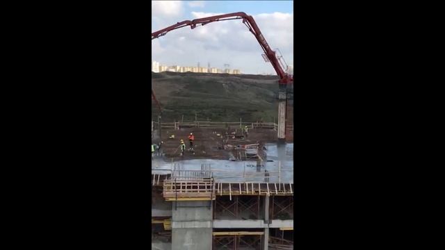 Видео Обзор Бетонораздаточная Стрела: длина стрелы 34 метра