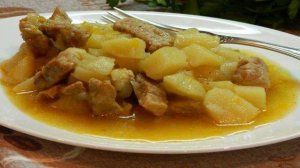 Тушеный картофель с мясом