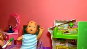 Макс и Катя веселая семейка Макс заболел ветрянкой. Мультик про кукол.