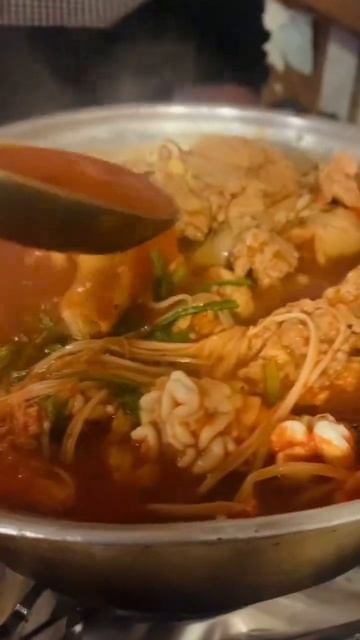 Fish Egg Soup good for hangover   #koreanfood #spicysoup #wintertime #foodtrip #korea