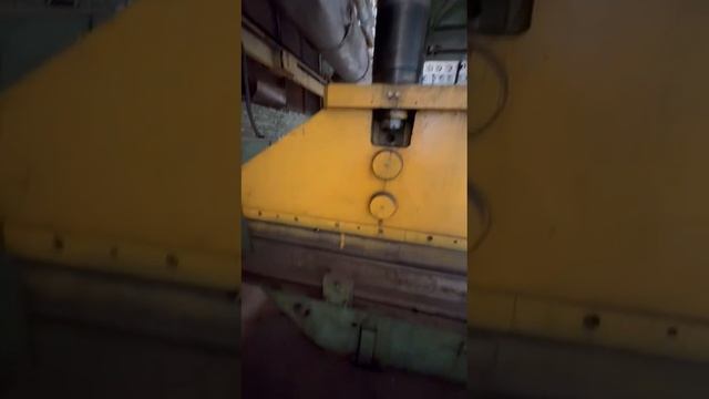 Пресс листогибочный гидравлический И1434А