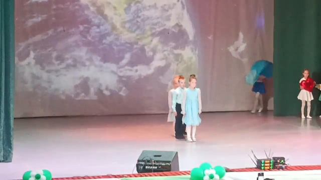 танец "Мир без войны" смотреть онлайн