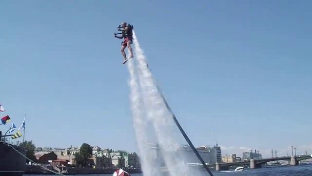 Jetlev-Flyer, Сергей Буксин и Крейсер Аврора