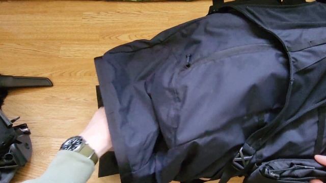Camping and Bushcraft Overnight Gear - Helikon Tex Summit Backpack - Part 1 смотреть онлайн