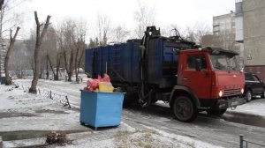 Мусоровоз КО-415А на шасси КамАЗ-53213 (Х 090 НЕ 22)