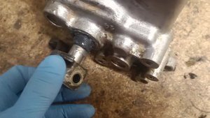 Устранение течи масла коробки передач Москвич 408, 412, 2140