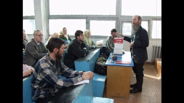 Занятие в университете. С нами проректор Сёмкин Борис В. Архивные записи. 2002 г . Лапкин И.   Т. 5