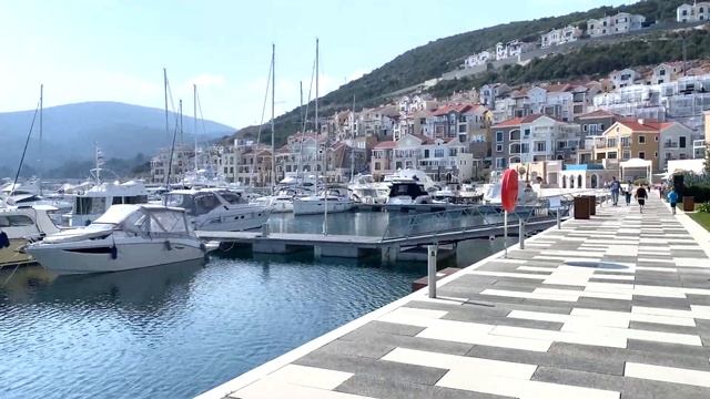 Воскресный ВЛОГ /Один день из жизни в отеле CHEDI Luštica Bay/ смотреть онлайн