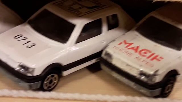 #16 PLUSIEUR MARQUE VOITURE MAJORETTE SERIE 200 смотреть онлайн