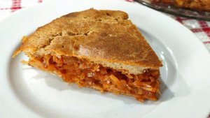 Пирог на кефире с капустой