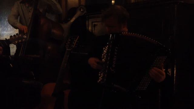 Meprise - Musette waltz Aaron Watson Chris Sartisohn Tim Croft 2015 Victoria Art Gallery