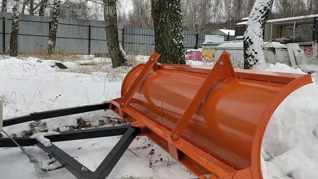 Отвал для снега на Haval  люксовый внедорожник - выглядит и работает отлично!