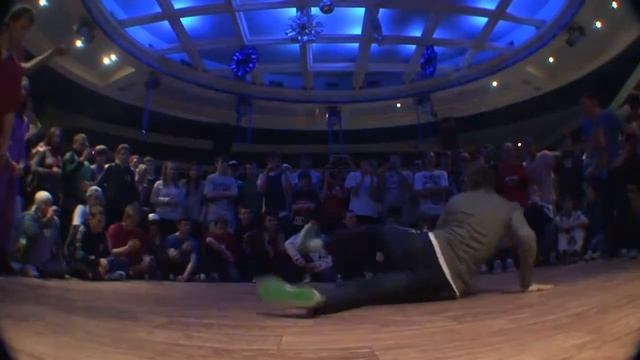 DenyRock (Comix Zone) vs Gipsy | Fantasy Break Motion 2012 смотреть онлайн