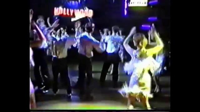 Шоу Сальса Вивы на стародавнем конгрессе. смотреть онлайн