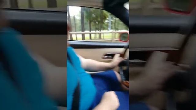 Mercedes-Benz SLK 320 is the best car on the market смотреть онлайн