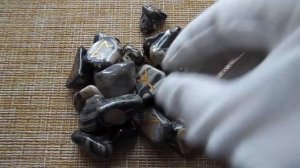 Скандинавские руны на камне Яшма серебряная (302з) Галмей и Богема (psigeliya)