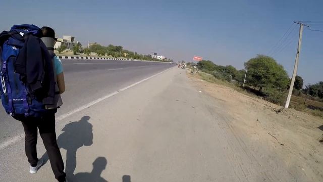 Серия 12. Автостопщики в Индии смотреть онлайн