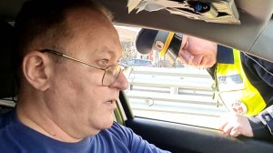 Василенко 50-3960 поняв что не прав, передумал проверять документы, или вид сделал? 3 Бат Пушкино.