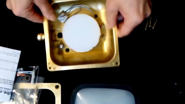 Square light. Wall light recessed or surface. Made of brass ART BR4622 Brass by techtube.eu