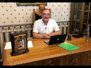 Владимир Николаевич Мегре поздравляет с Новым 2018 годом!