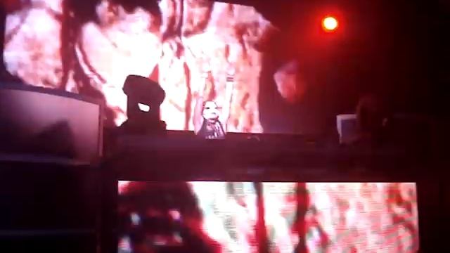 DJ BL3ND - Pouring Grey Goose @ Elektricity смотреть онлайн