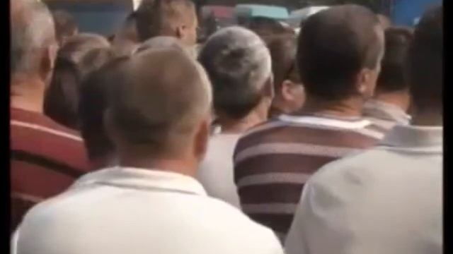 Перекриття дороги м. Хирів репортаж ZIK 03.09.2012 смотреть онлайн