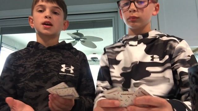 Go nuts for donuts! смотреть онлайн