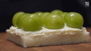 크림치즈와 딸기잼 +샤인머스켓 조합은 못참지! 카페 샌드위치 레시피