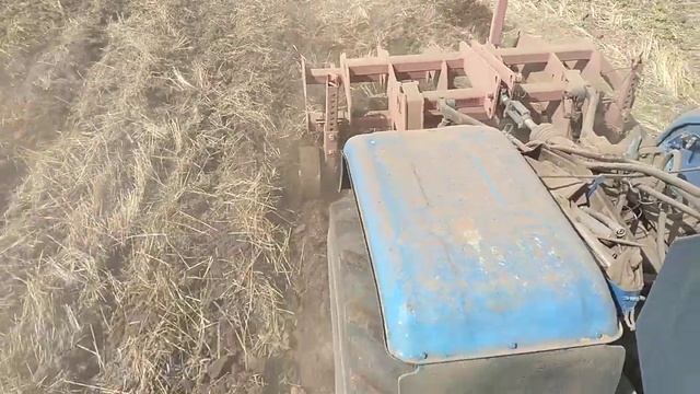 Т150 обработка почвы глубокорыхлителем