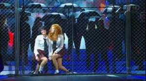 Елена Темникова. Тату — "Я сошла с ума". Точь-в-точь.