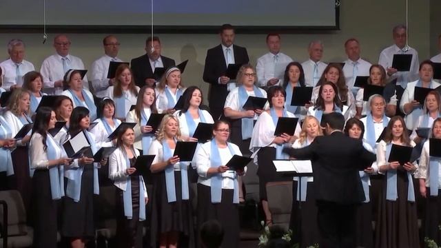 Встречаю на коленях новый день - христианское пение  Хор Возрождение  SSBC