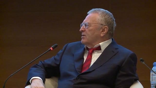 Круглый стол в ГД «Ресурсосбережение и энергоэффективность в жилищно-коммунальном хозяйстве".