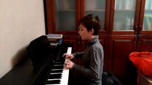 И.С. Бах Маленькая прелюдия ре мажор. Исполняет Сергей Бондарев