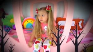 Диана и Рома - Диана и  монстры  под её кроватью