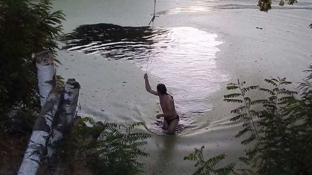 Тарзанка в болоте. Александр. смотреть онлайн