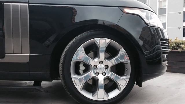 Range Rover Vogue Autobiography смотреть онлайн