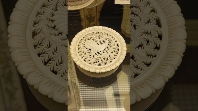 Холмогорская резьба по кости. XX век.