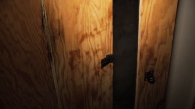 Gregor Schneider installs Basement Keller Haus u r