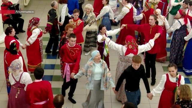 В молодежном центре прошла русская народная «Вечёрка»