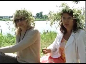 Во второй день фестиваля «Звенящие кедры» под Белгородом провели ярмарку