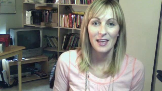 Tammy Gibson of A Mom in Red High Heels смотреть онлайн