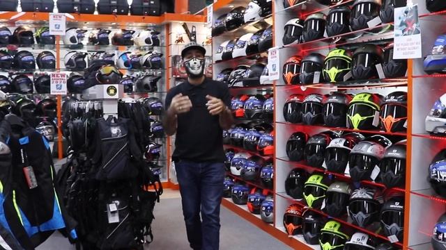 MY SHARK HELMETS RACK/SHOWCASE | Al Khubaizi Bike Center| Arabic | English смотреть онлайн