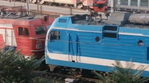 Сплотка с разных депо! Электровозы ЭП1М 547, ЭП1 226, ЭП1М 407 следуют сплоткой.