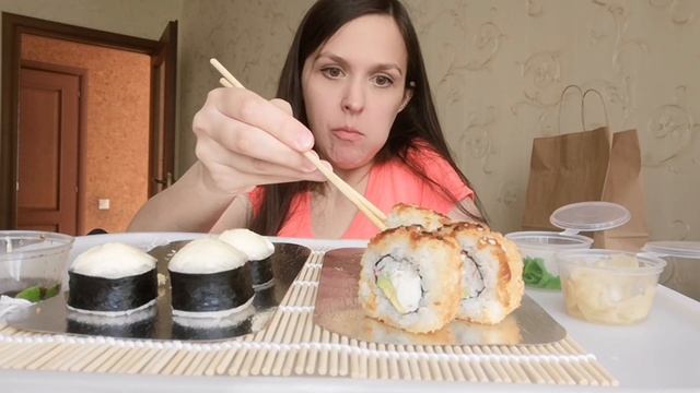 Мукбанг 🥢🖤 2 года YouTube каналу смотреть онлайн