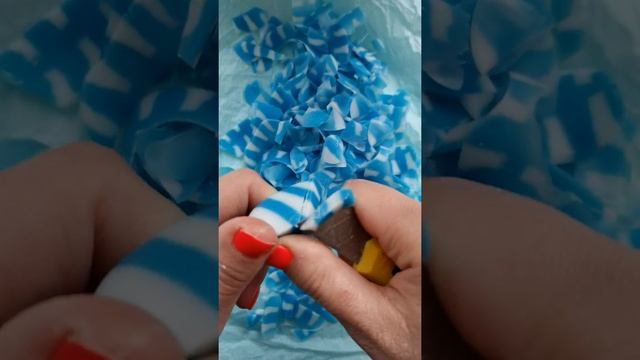 ASMR Мурашки 💖 Режем мыло под шум дождя 😍🌦️#асмр#asmr#soap #relax#lovesoap#мурашки#триггеры# смотреть онлайн