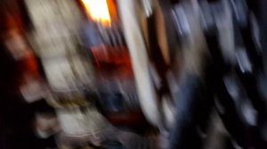 Шахта Краснокаменск. Электровоз загорелся от нагрузки. Задули и поехали дальше!