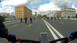 На велосипеде в Москве по Садовому/ велофестиваль