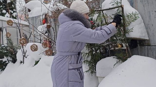 Декор для сада Новогоднее декоративное окно Своими руками #декор#garden#сад смотреть онлайн