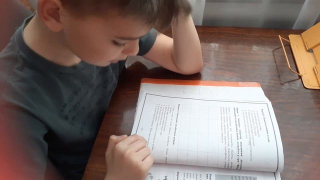 Читаю и перевожу БЕЗ словаря смотреть онлайн